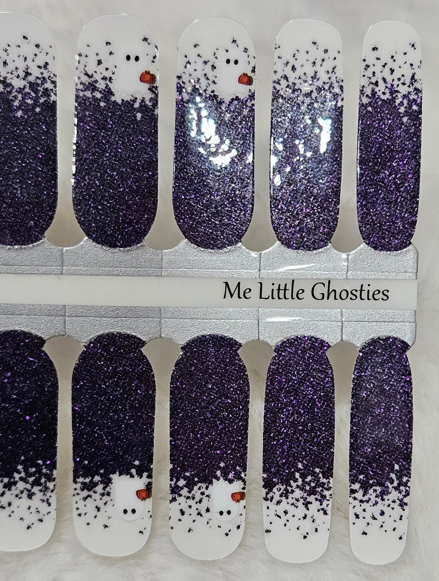 Me Little Ghosties