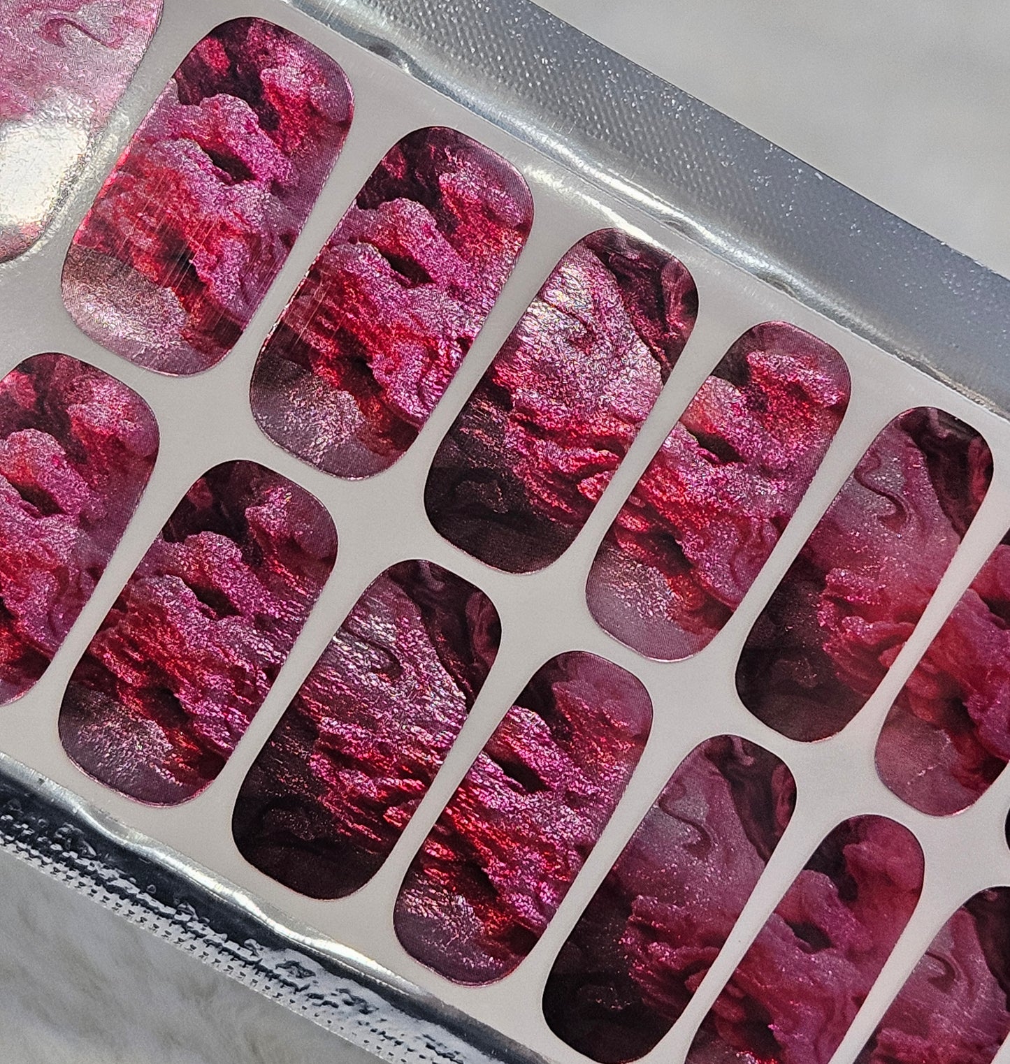 Magenta Hues Metallic