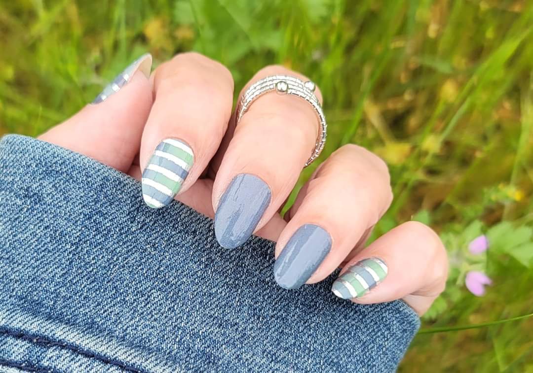 Teal Illusions