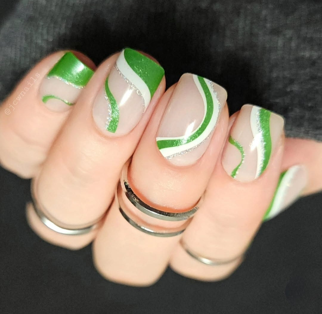 Enchanted Emerald Frost