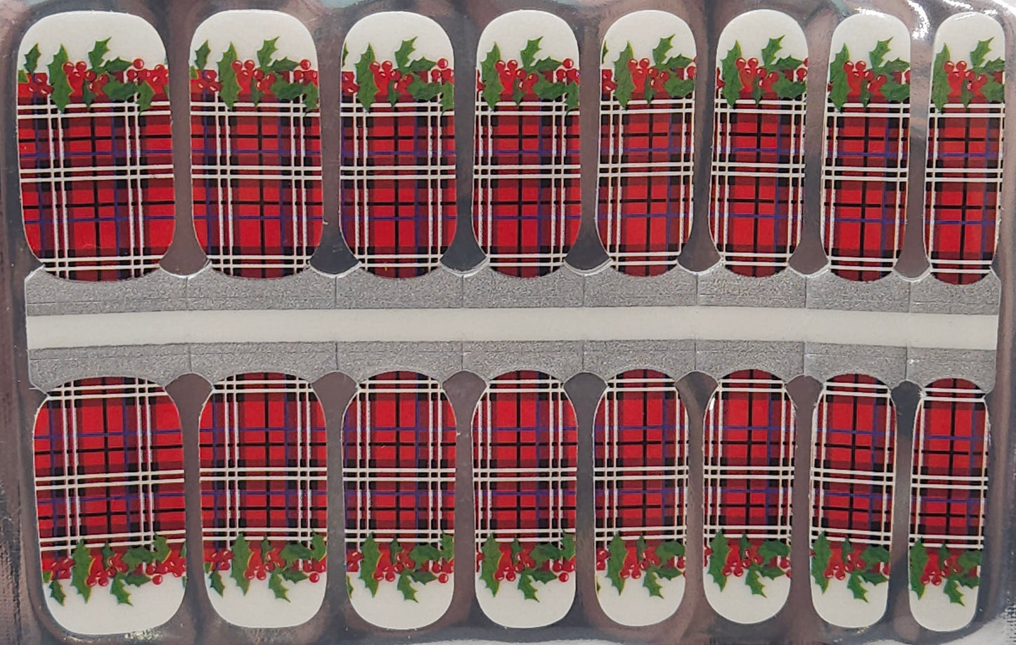 Holly Jolly Plaid