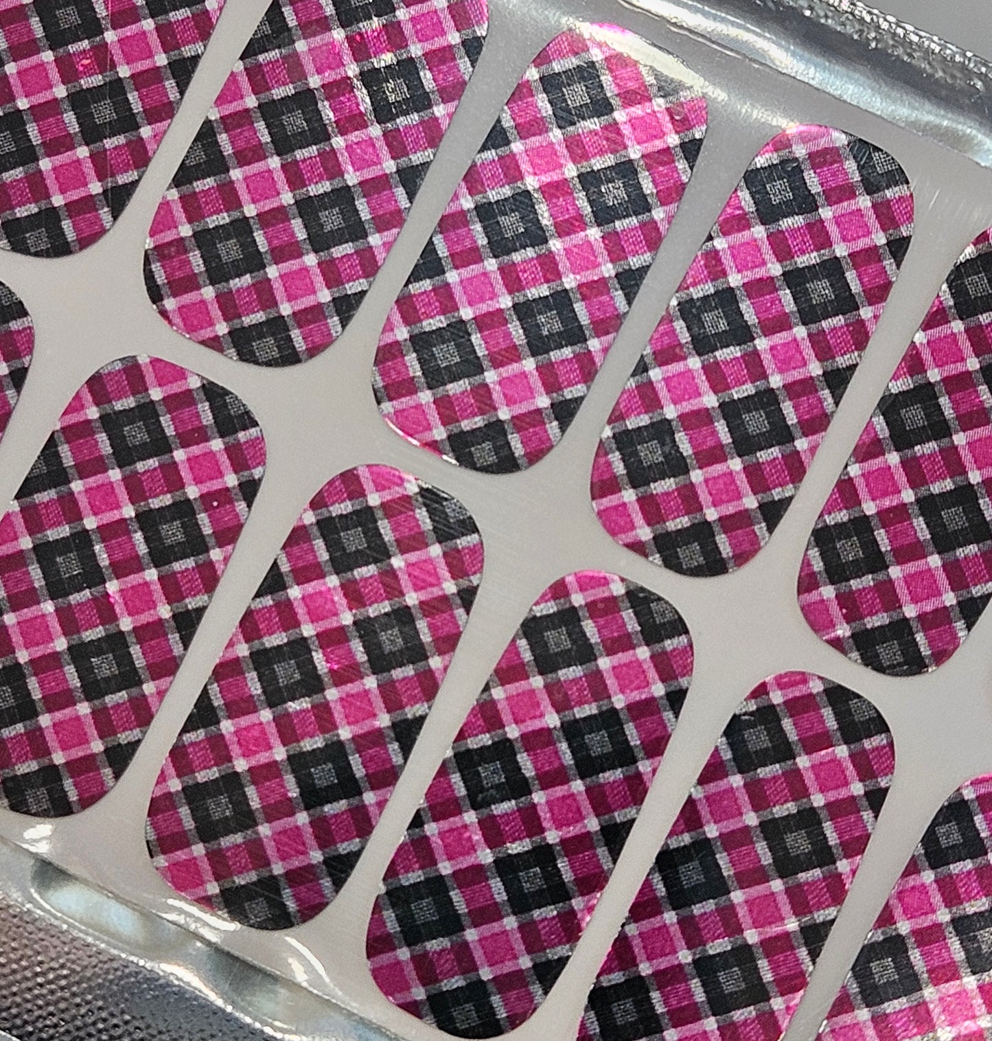 Pinky Plaid Metallic