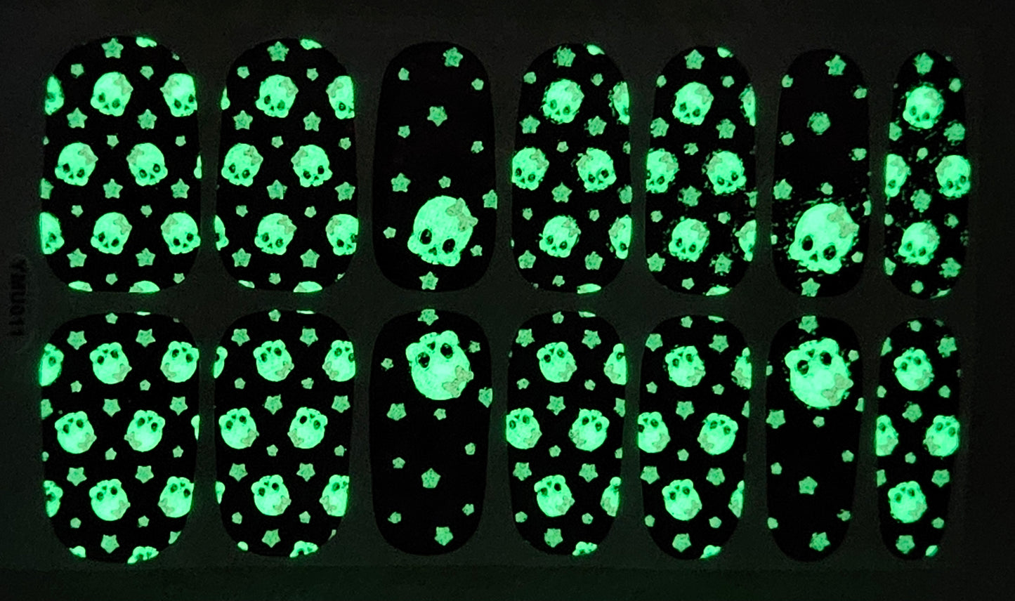 YMU011 - Glow in the Dark
