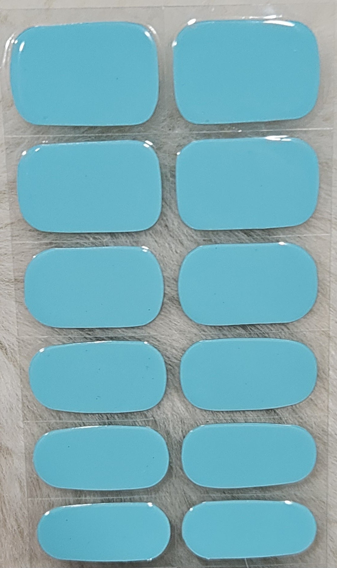 UVG77