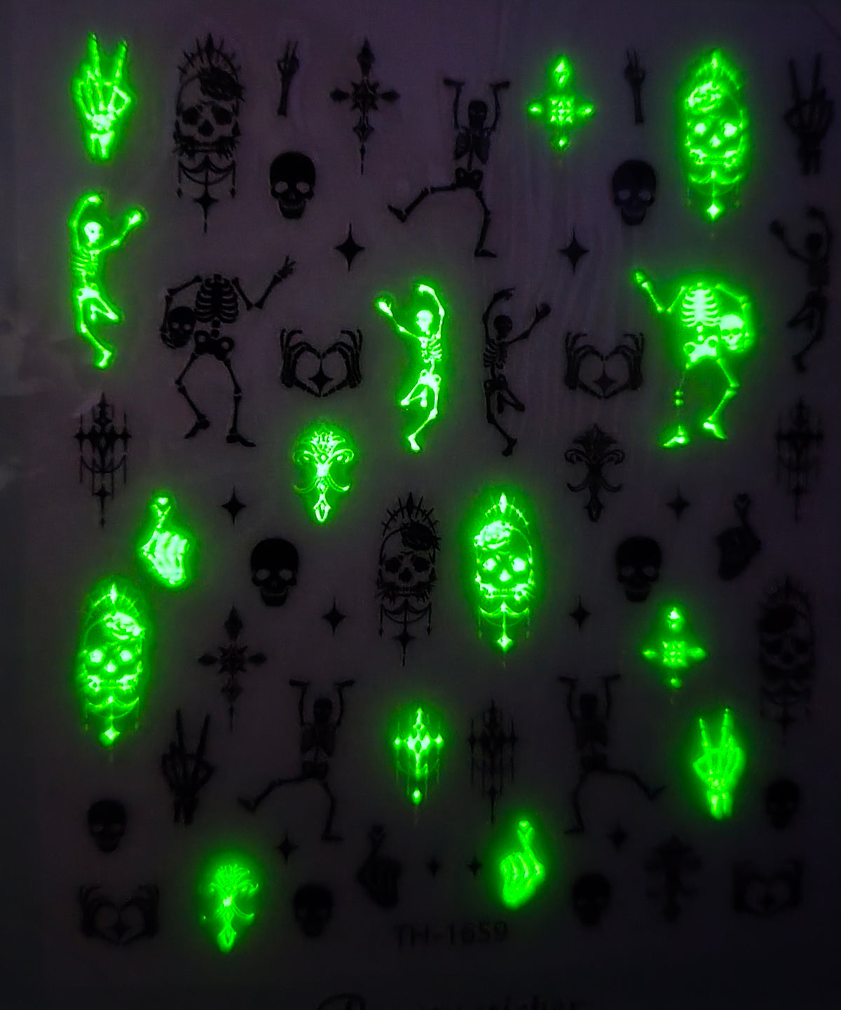 TH1659 - Glow in the Dark!