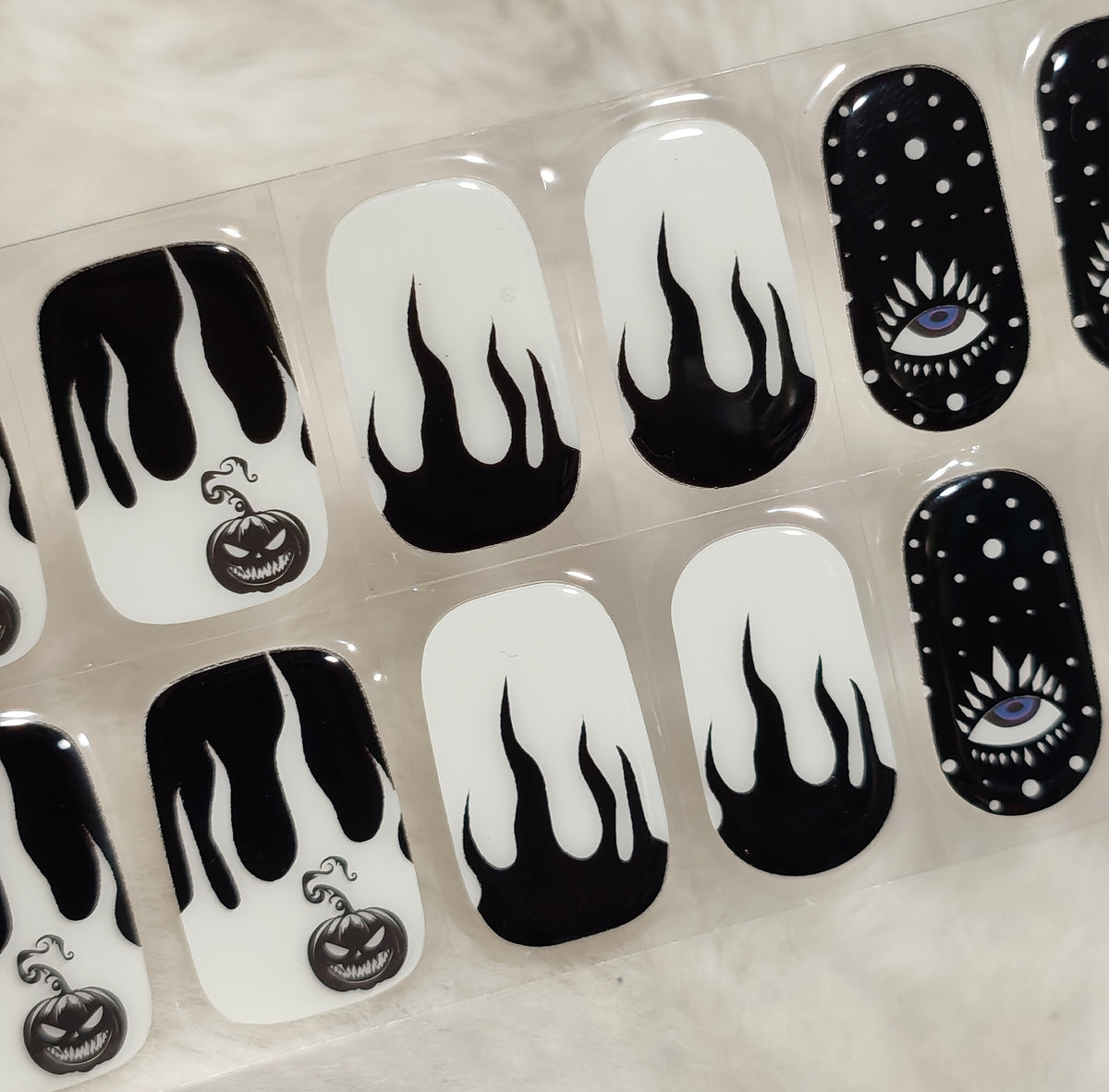 NC260017 - Glow in the Dark!