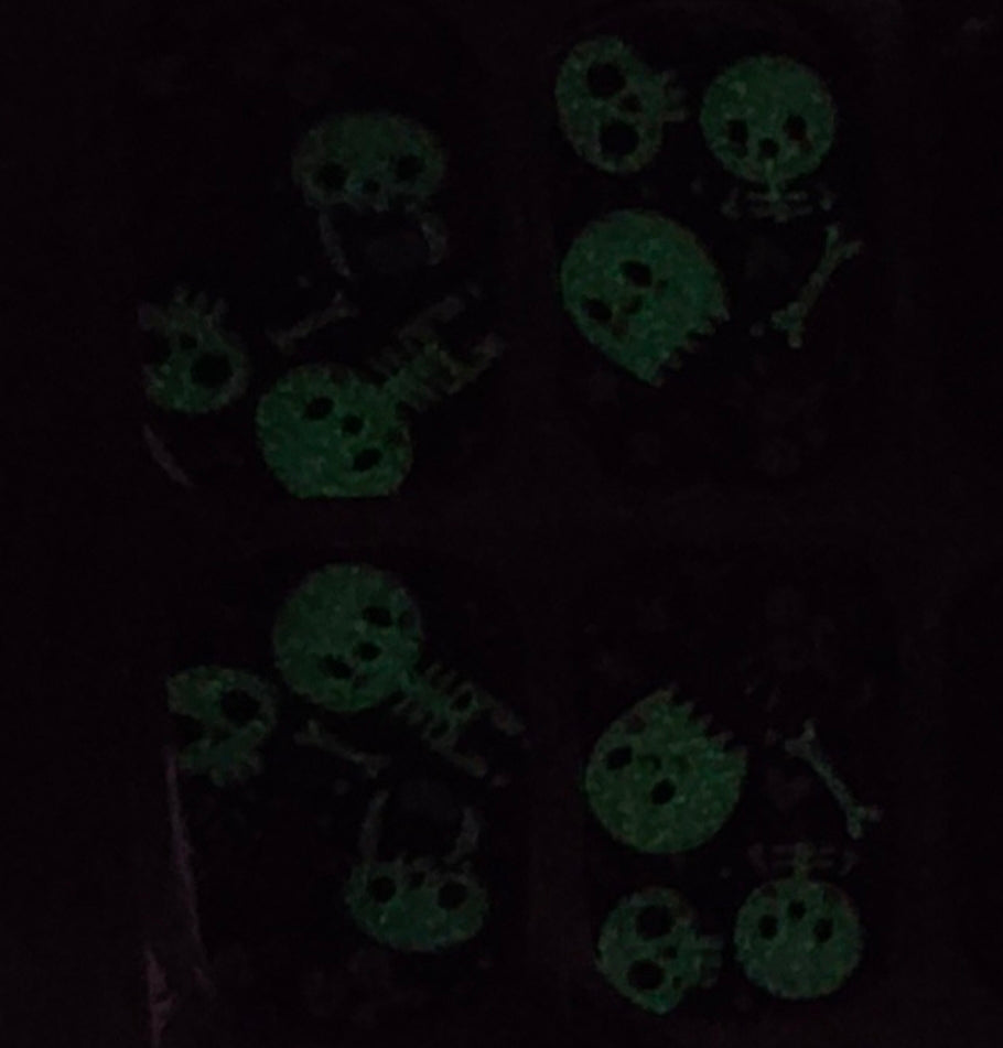 UVG261 - Glow in the Dark